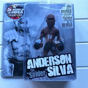 Round 5 World of MMA champions Anderson The Spider Silva series 2 Brand New
